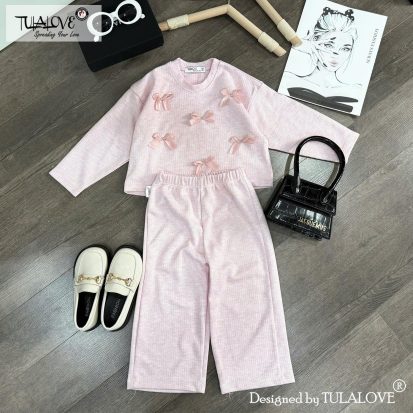 Bộ Vải Nỉ Dáng Suông Gắn Nơ