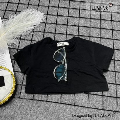 Alternative view of Áo Croptop Rộng Cotton 4C